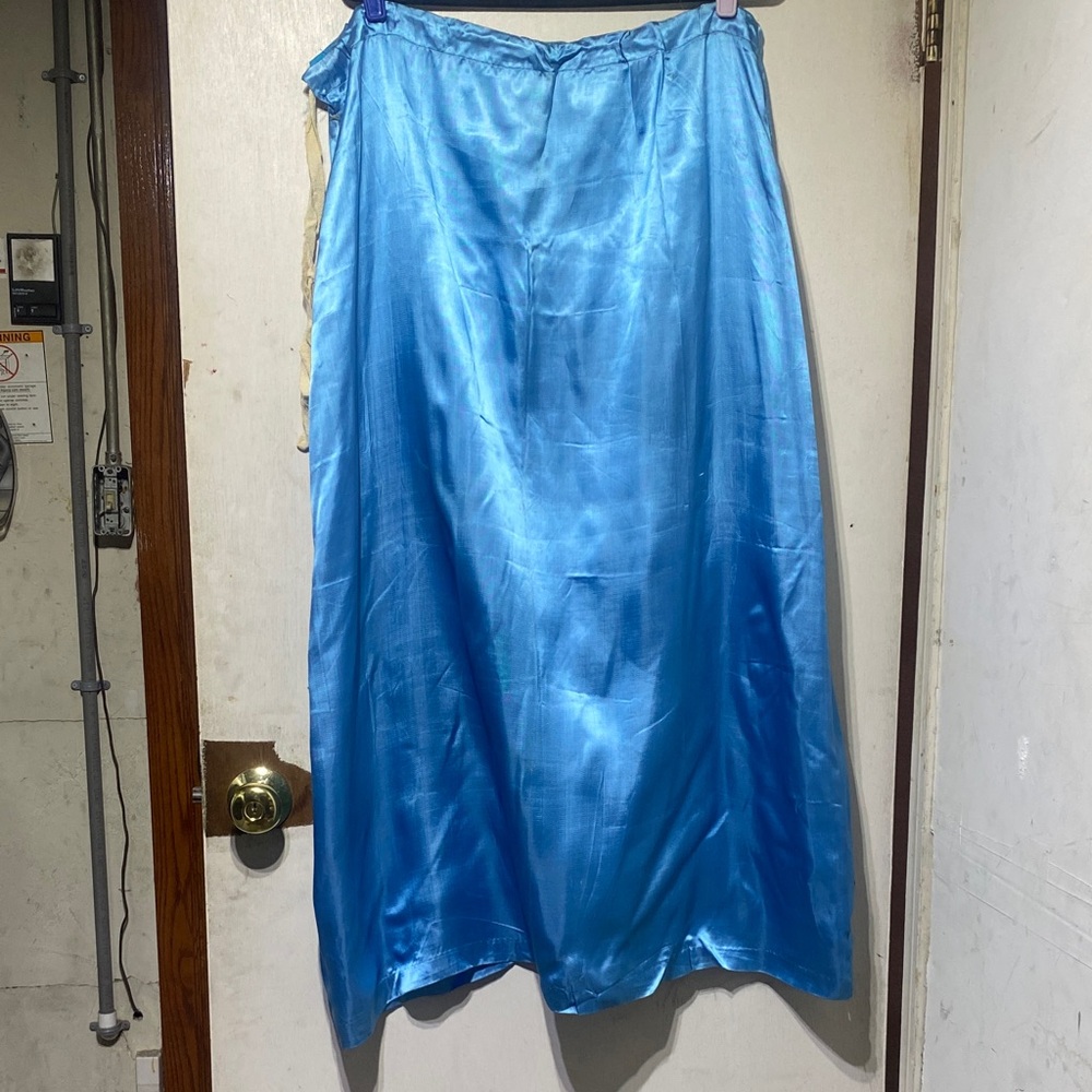 Elegant Blue Satin Petticoat